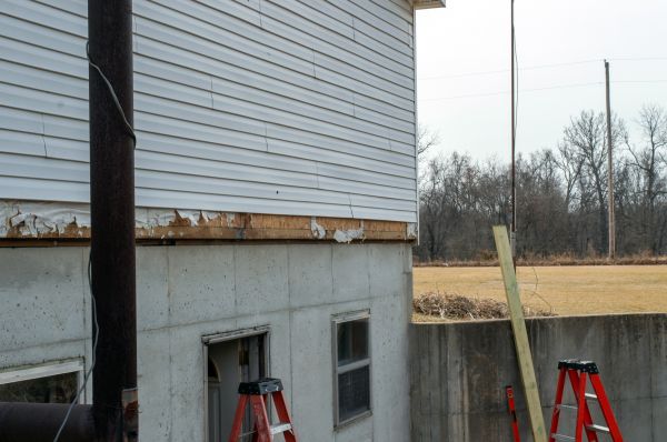 House Foundation Leveling in Lapeer