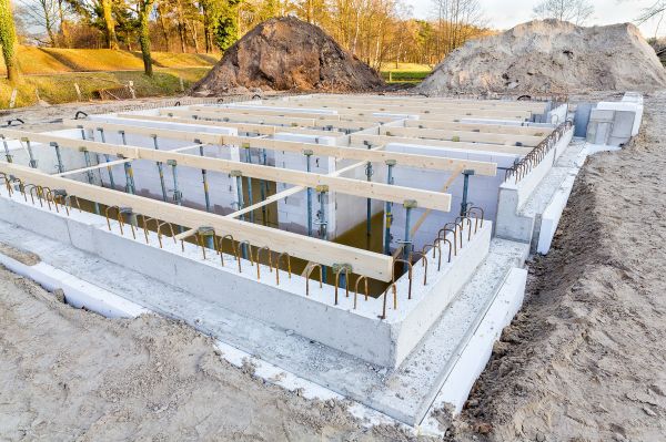 Deep Foundation Repair in Lapeer